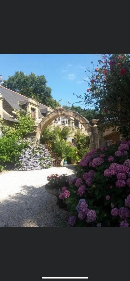 Le Clos Saint Fiacre Ξενοδοχείο Carentoir Εξωτερικό φωτογραφία